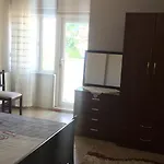 Апартаменти Safa *