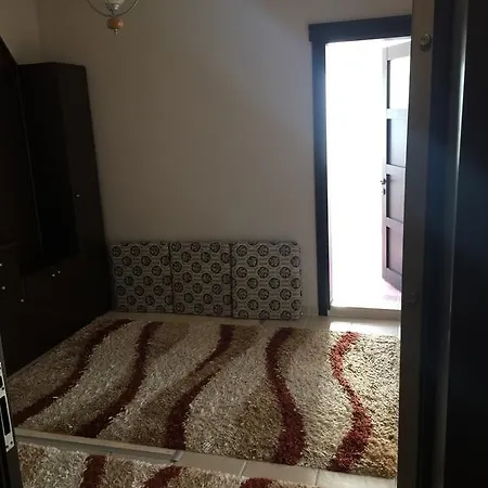 شقة صفا *